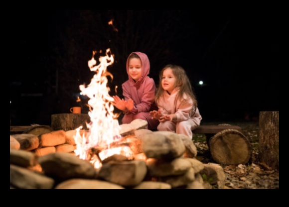 Baby Bonfire: Etkileşimli Aktivitelerle Sevinci Ateşlemek